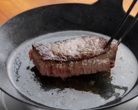 Ce chef dévoile sa technique pour obtenir une cuisson de viande digne d'un restaurant de grillades