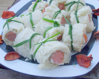 Roulés aux knackis et fromage frais