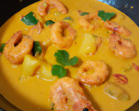 Crevettes au curry et lait de coco : facile et rapide à préparer