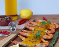 Plancha de crevettes marinées à la moutarde ancienne Amora