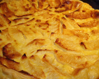 Un dessert simple mais délicieux ou le goût des pommes se marie à merveille avec le lait.