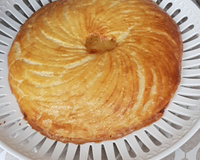 Galette des Rois frangipane avec sa crème pâtissière