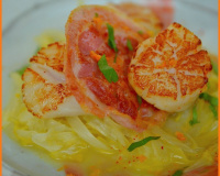 Saint-Jacques aux endives à l'orange et pancetta