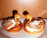 Cygnes à la chantilly en pâte à choux (P. Hermé)