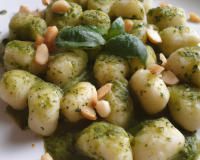 Gnocchi pesto