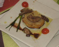 Façon originale et fine de préparer du foie gras en entrée chaude