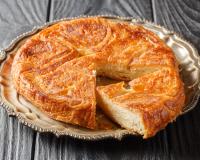 “Quoi de plus réconfortant ?” : Nina Métayer vous propose sa recette pour un Kouign Amann maison à tomber !