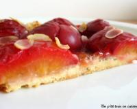 Tarte à la prune et à la confiture de rhubarbe