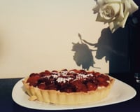 Tarte aux fraises traditionnelle à la crème pâtissière