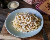 Spaghetti Cacio e Pepe authentiques