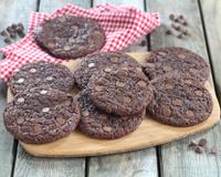Pour un goûter super gourmand, laissez vous tenter par ces cookies géants au chocolat au lait !