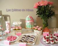 Voici une sweet table créée à l'occasion de la naissance de Marion. J'ai voulu cette sweet table comme un jardin enchanté, tout en douceur et plein de gaieté. Elle est…