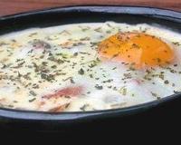 Oeuf cocotte au jambon fumé