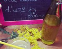 Ce sirop qui sent bon la Provence ravira et surprendra agréablement vos convives. Facile à réaliser ici on aime le boire en version diabolo ou mieux…