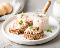 Rillettes au thon, saumon ou maquereau : voici nos 3 recettes express qui sauront ravir vos convives à l'apéritif !