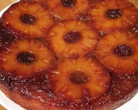 Gâteau à l'ananas caramélisé