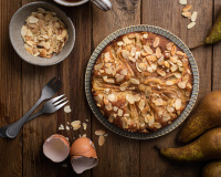 Laurent Mariotte dévoile sa recette de gâteau à la farine de châtaigne et poire, parfaite pour septembre