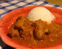 Rougail de saucisses relevé à l'ail