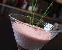 Retrouvez les autres recettes de Morgan qui composent ce menu :
Velouté de radis minute, Croque messieurs du soir et sa salade de roquette, copeaux de parmesans , Raisin…