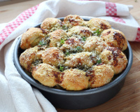 Monkey Bread salé parmesan & pesto