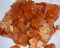 Pommes au cidre caramélisées, crumble amandes