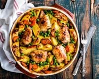 Poulet aux pommes de terre et carottes rôties et petits pois, cocotte de légumes primeurs, nuggets de chou-fleur… Votre menu healthy de la semaine du 9 au 13 mai par 750green