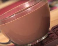 Chocolat chaud aux deux chocolats lait et noir