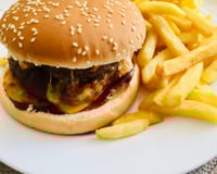 Burger rösti maison à la sauce samouraï