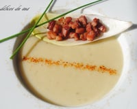Velouté d'endives aux lardons .