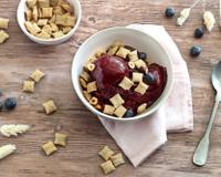 Une glace minute "healty" à réaliser sans sorbetière. Idéale pour une alimentation légère mais gourmande. 