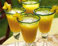 Cocktail classique des Antilles. J'apprécie ce cocktail très frais en dégustant des plats antillais.
