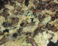 Omelette et champignon en fête