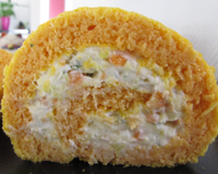 Voici une recette composée d'une génoise aux carottes, et d'une garniture au fromage blanc et aux poireaux.