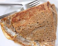 Très chouette pour les crêpes salées mais aussi pour les versions sucrées.