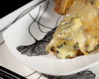 La fourme d'Ambert vous propose de voyager du côté de l'orient avec un rouleau de printemps surprenant : Rouleau de printemps à la fourme d'Ambert un recette du guide…