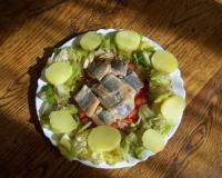 Salade de pommes de terre aux harengs