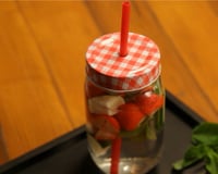 Detox water à la fraise