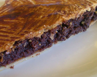 Une galette des rois ultra rapide et facile et bien chocolatée.