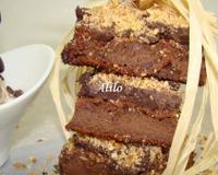 Un délicieux gâteau pour les enfants ... Très moelleux en bouche ... et accompagné d'une boule de glace c'est excellent !