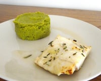 Filet de cabillaud à la bière et purée de petit-pois express