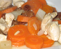 Émincé de poulet aux carottes et raisins