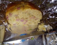 Cake jambon gruyère tomate