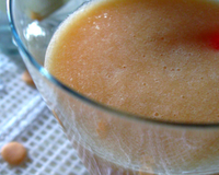 Une petite façon originale de déguster le melon accompagné d'alcool de riz et d'arôme de rose .. a découvrir ! Cette recette remporte la 10ème place du concours Le soleil…