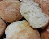 Petits pains au lait salés ou sucrés