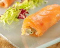Du saumon, de la Fourme d'Ambert et un mesclun de salade, tout simplement ! Le Mesclun de salades, saumon à la Russe et Fourme d'Ambert est une recette du guide de cuisine…