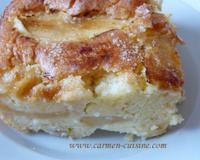 Des pommes, des yaourts au lait entier de brebis et du Limoncello. "Touiller" le tout et vous obtenez un délicieux et succulent gâteau bien moelleux, qui fera des heureux.