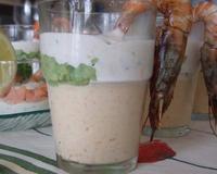 Des verrines toujours appréciables en entrée par le mélange crabe-avocat-saumon et la texture de mousse