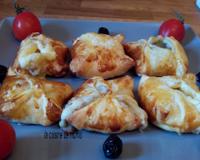 Des petits paniers feuilletés au cœur de béchamel, st agur et st nectaire.