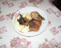 Pour cette recette j'ai utilisé des champignons secs que j'ai fait tremper pendant ½ heure dans de l'eau tiède. Si vous utiliser des frais il est inutile de les faire…