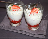 Un dessert à la fois rafraîchissant, croquant et onctueux.Une verrine très facile à réaliser et idéale pour les beaux jours.